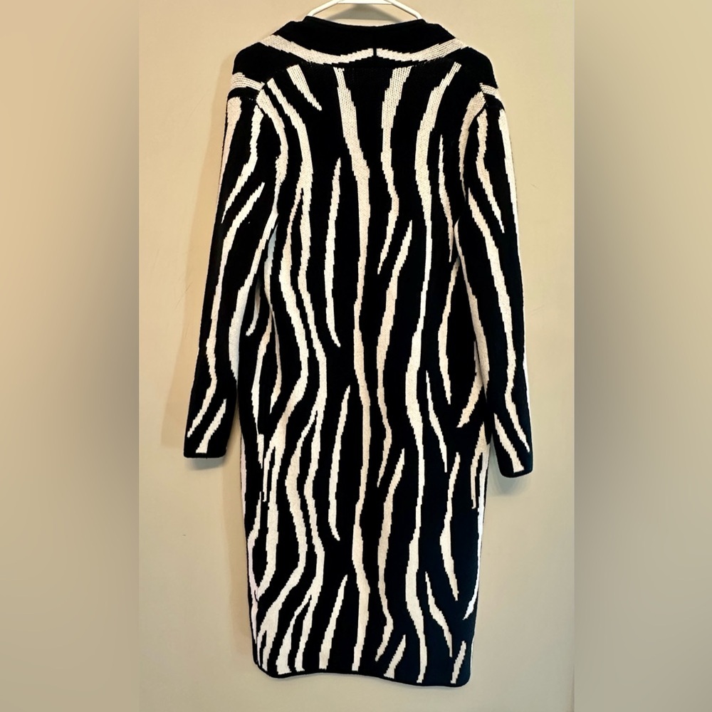 Banana Republic Black and White Striped Cardigan XS - Picture 4 of 6